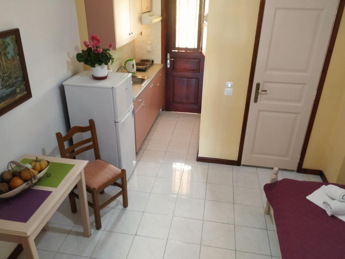 Studios Filippos Skopelos stad Exteriör bild