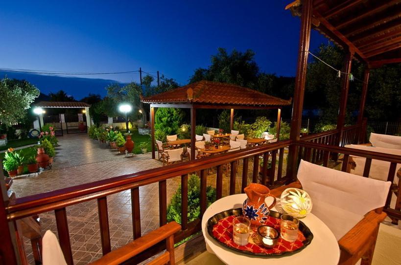 Studios Filippos Skopelos stad Rum bild