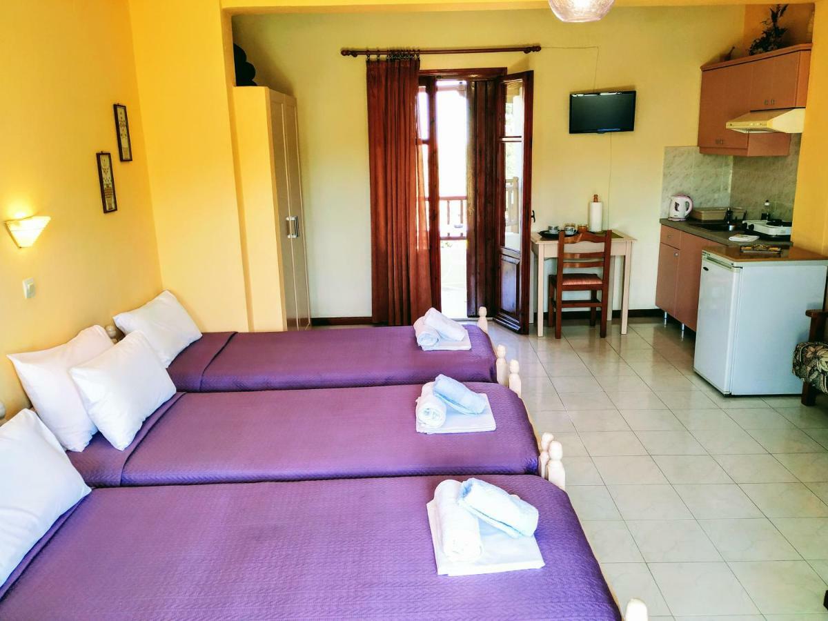 Studios Filippos Skopelos stad Exteriör bild